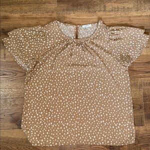 PLEIONE Tan and White Puff Sleeve Blouse